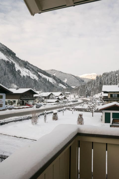 Property building, Natural landscape