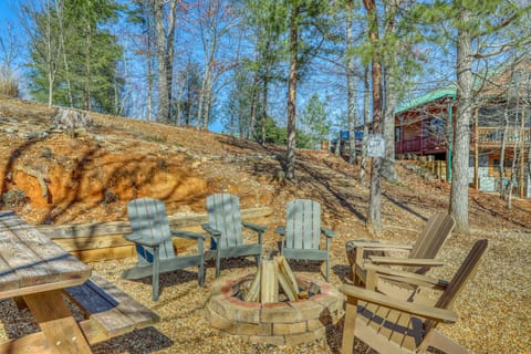 Lights Lodge House in Blue Ridge Lake