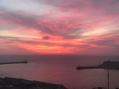 Sea View Large Valletta Appartment Apartment in Valletta
