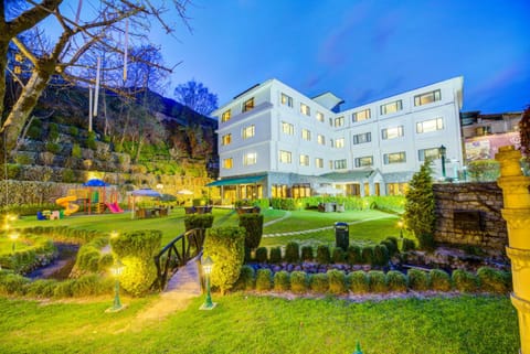 Property building, Night, Natural landscape, Garden, Other, Garden view