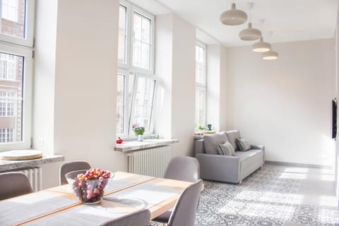 Living room, Seating area, Dining area