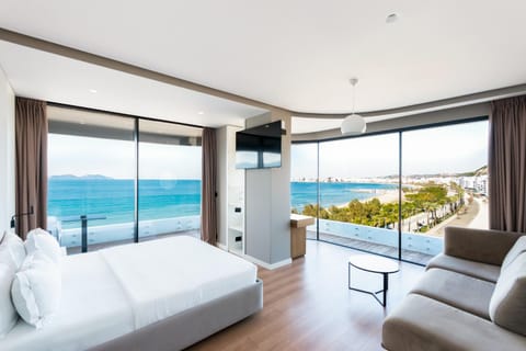 Bedroom, Sea view