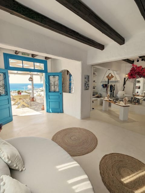 Property building, Lobby or reception