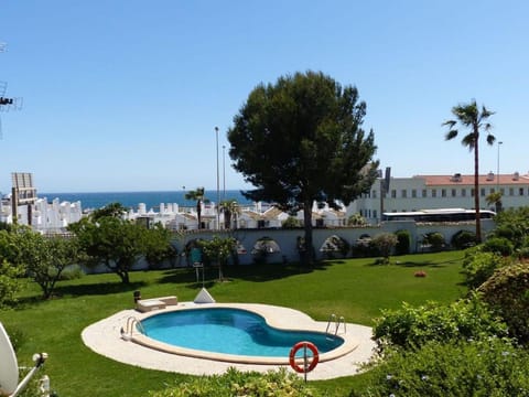 Garden, View (from property/room), Balcony/Terrace, Beach, Garden view, Pool view, Sea view, Swimming pool
