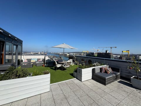 James Clow Bed & Breakfast Bed and Breakfast in Belfast