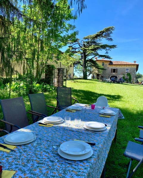 Garden, Garden, Kitchen or kitchenette, Dining area, Garden view, Quiet street view