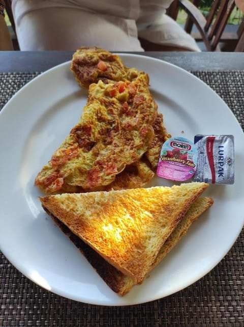 Lembongan Mantra Huts Bed and Breakfast in Nusapenida