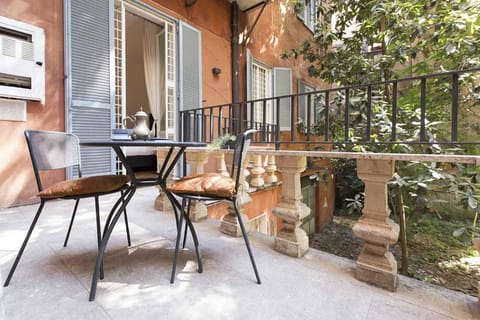 Property building, Balcony/Terrace