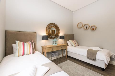 Suburban Bliss Durbanville Apartment in Cape Town