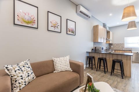 Suburban Bliss Durbanville Apartment in Cape Town