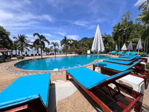 Pool view, Swimming pool, Swimming pool, sunbed