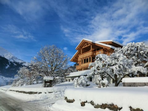 Property building, Winter