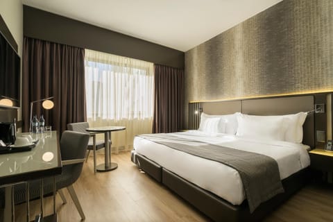 Bed, Photo of the whole room, Bedroom, hair dresser