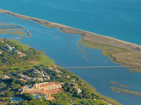Property building, Bird's eye view, Landmark view