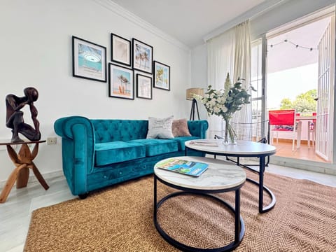 Carihuela Playa Los Nidos 1 Apartment in Torremolinos