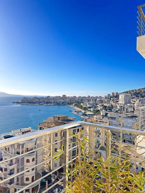 Day, View (from property/room), Balcony/Terrace, City view, Sea view