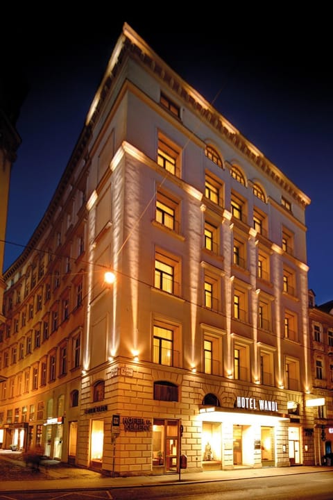 Facade/entrance, Night