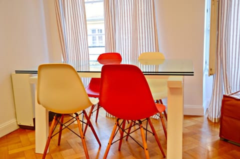 Living room, Dining area