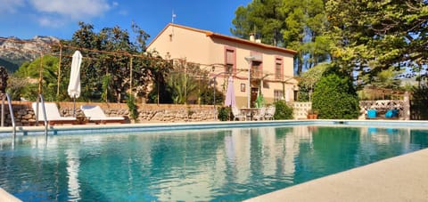Property building, Natural landscape, Garden, On site, Swimming pool, Swimming pool
