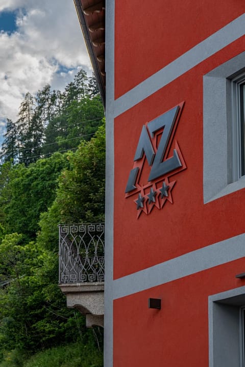 Property logo or sign