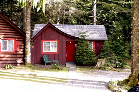 Gateway Inn & Cabins Cabin in Washington
