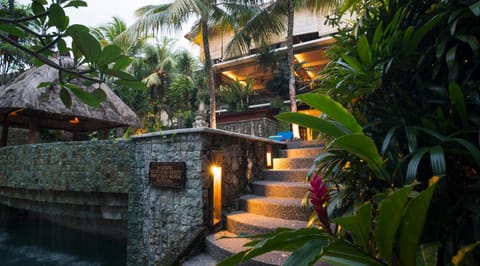 Property building, Garden