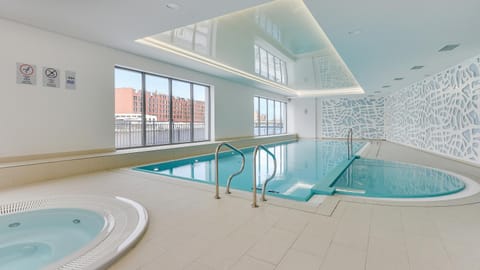 River view, Swimming pool