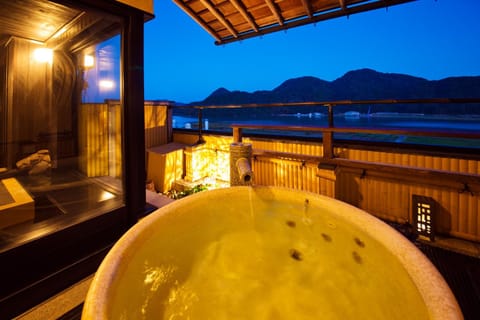 River view, Open Air Bath