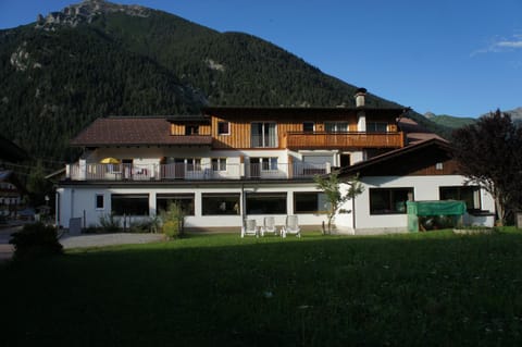 Property building, Natural landscape, Summer, Mountain view