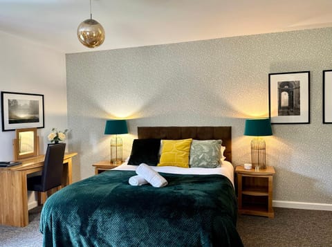 The Churchill Court Inn in West Oxfordshire District