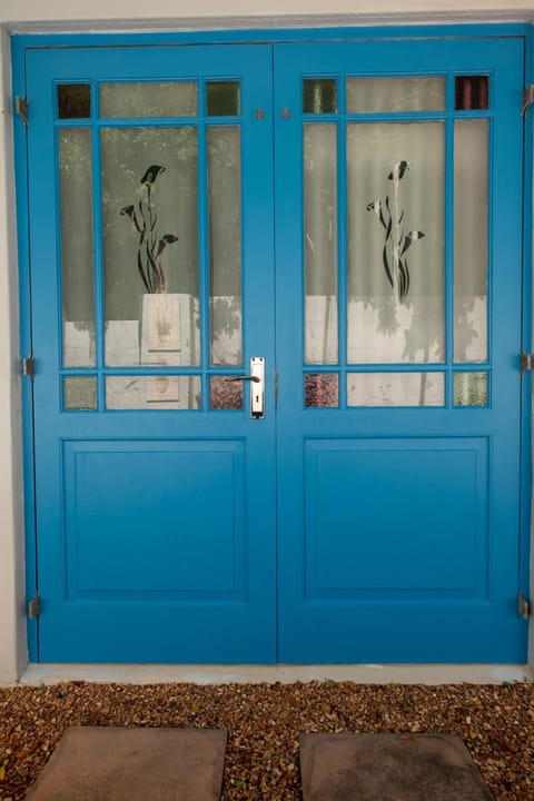 Blue Roof Bungalow Apartment in Cape Town