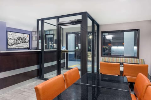 Lobby or reception, On site