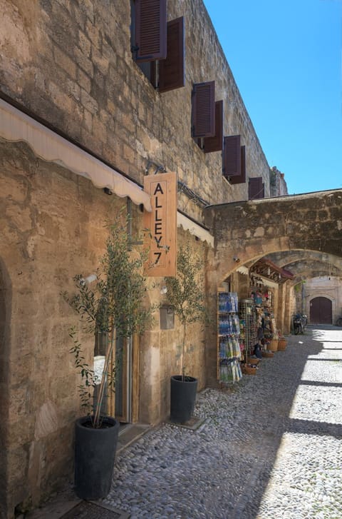 Property building, Facade/entrance