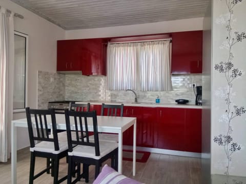 Home by the sea House in Islands