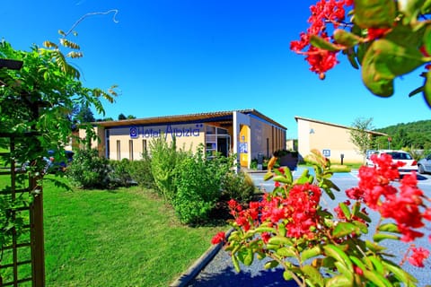 Spring, Garden view