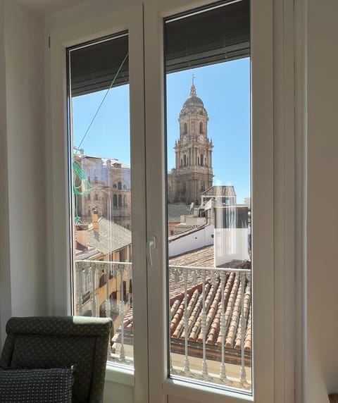 View (from property/room), View (from property/room), City view, City view, Landmark view, Landmark view