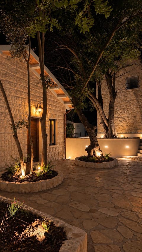 Property building, Garden view