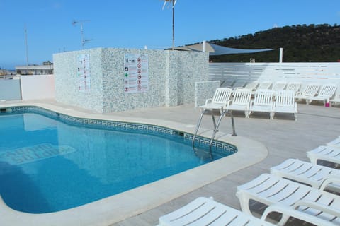 Property building, Swimming pool