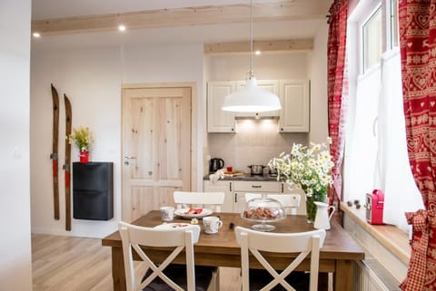 Kitchen or kitchenette, Photo of the whole room