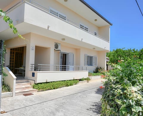 Apartment Damir Apartment in Trogir