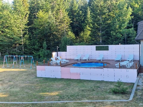 Vila Tri Srca Bed and Breakfast in Zlatibor District, Serbia