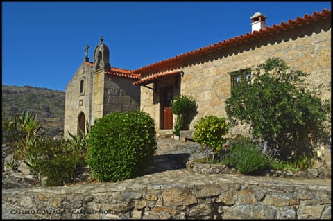 Facade/entrance, Garden, Balcony/Terrace