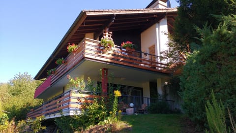 BBQ facilities, Garden, Balcony/Terrace