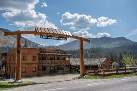 Property building, Day, Natural landscape