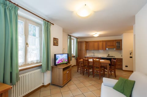 Casa Tomaselli Apartment hotel in Pellizzano