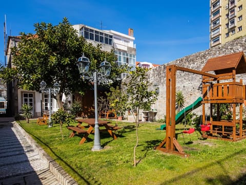 Day, Children play ground