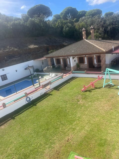 Natural landscape, Garden, Garden view, Pool view, Swimming pool, sunbed