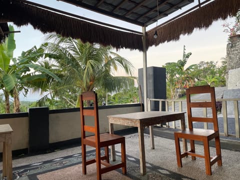 Mount Sea View Bungalow Bed and Breakfast in Nusapenida