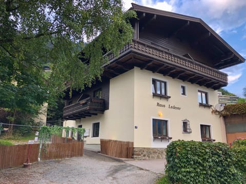 Apartment Edelweiss Apartment in Zell am See