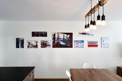 Living room, Decorative detail, Seating area